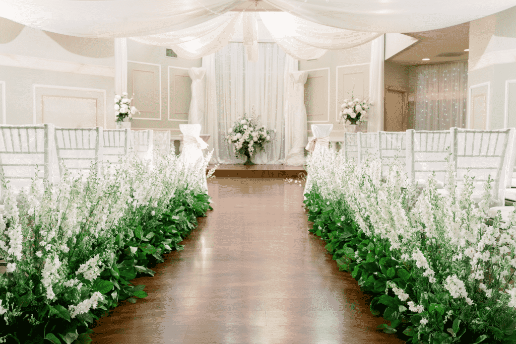 Wedding aisle and arch at Wellington Place in Las Vegas.Â